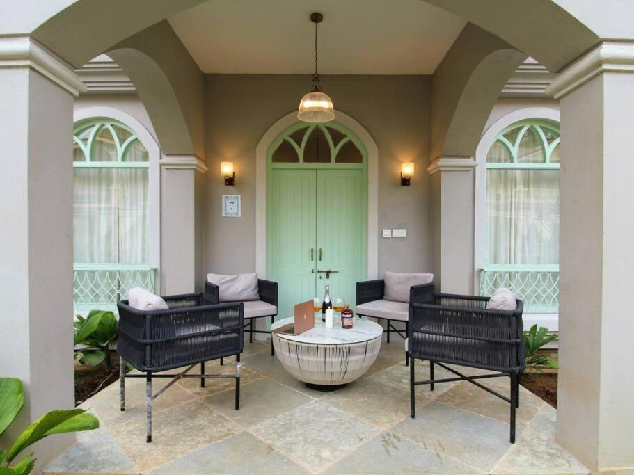 Barcelona Villas At Love Story Siolim- 3Bhk Private Pool Villas Екстериор снимка