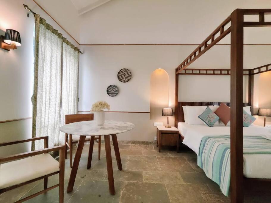 Barcelona Villas At Love Story Siolim- 3Bhk Private Pool Villas Екстериор снимка