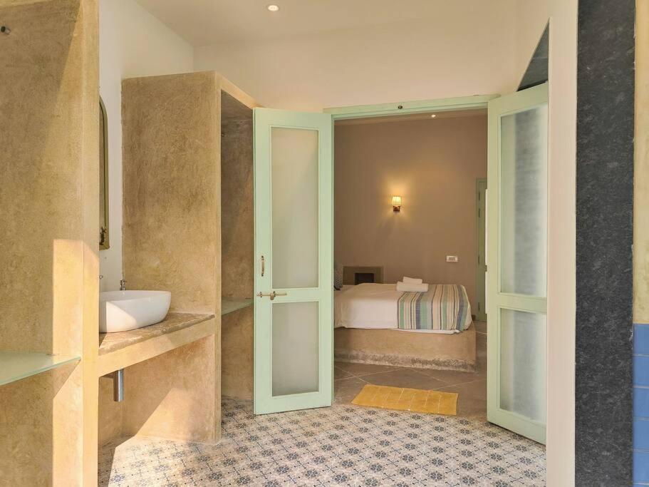 Barcelona Villas At Love Story Siolim- 3Bhk Private Pool Villas Екстериор снимка