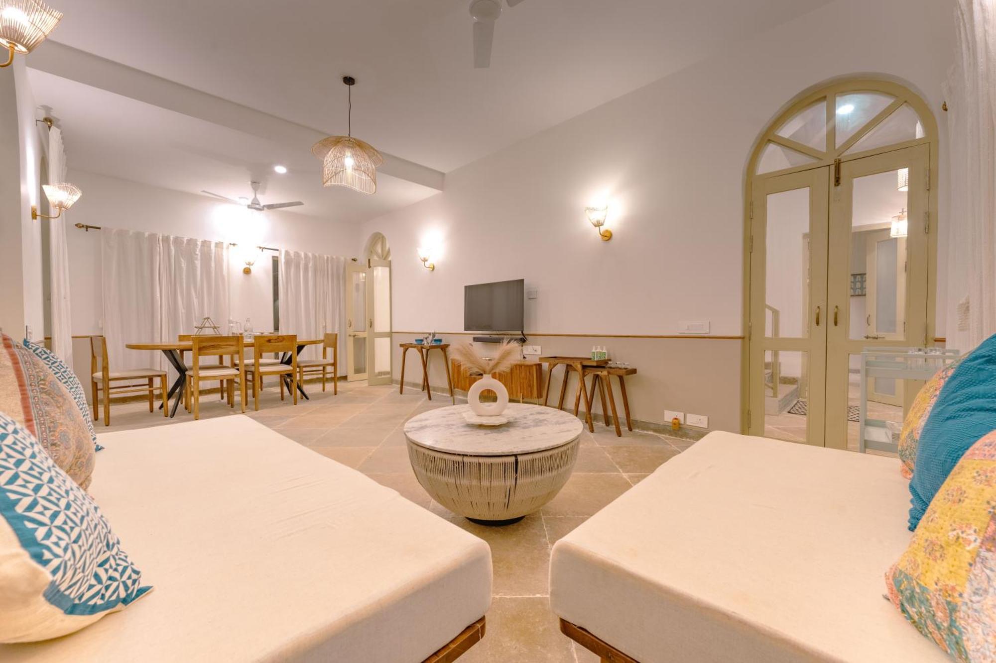 Barcelona Villas At Love Story Siolim- 3Bhk Private Pool Villas Екстериор снимка